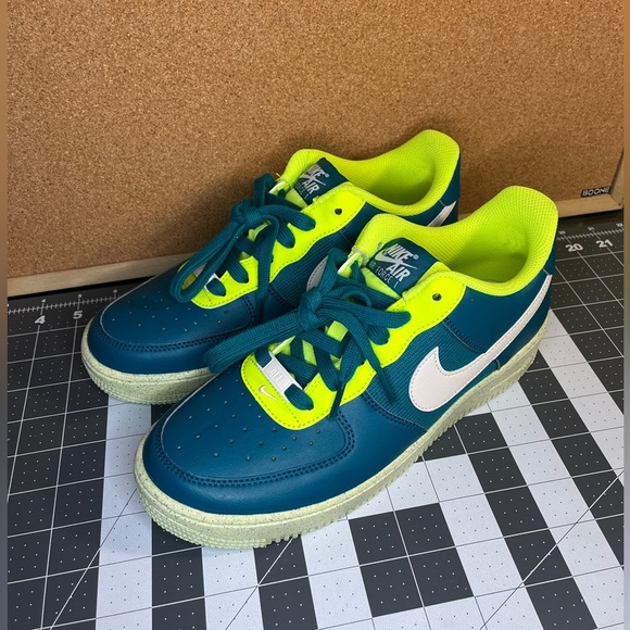 Nike 
Air Force 1 
Next Crater
GS
Brand new
NWOT - Picture 2 of 15